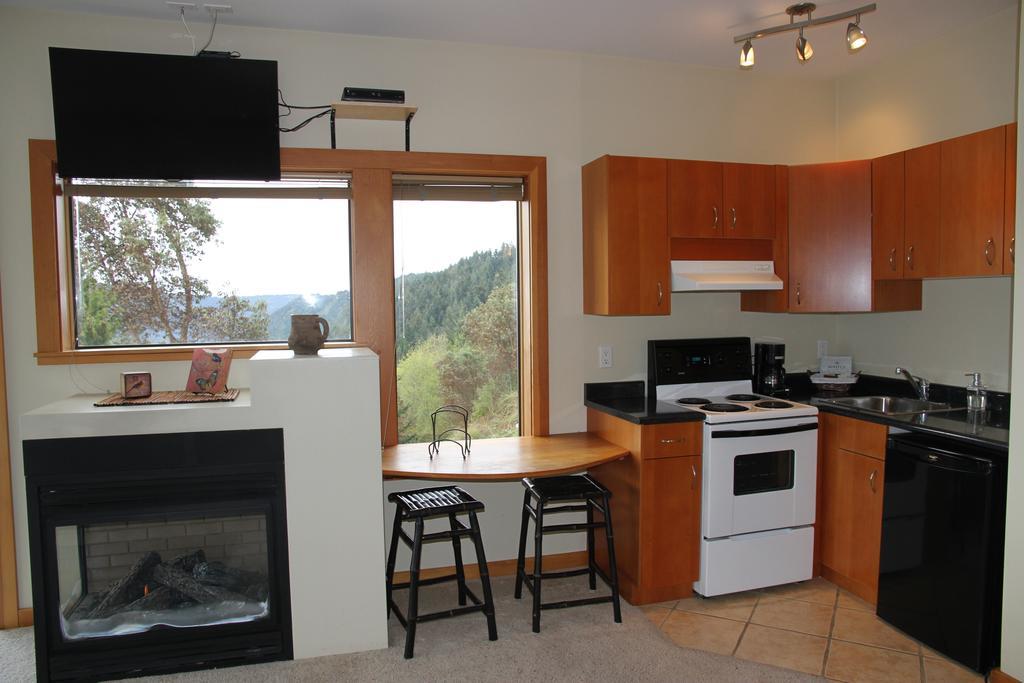 Moon Water Lodge Malahat Camera foto